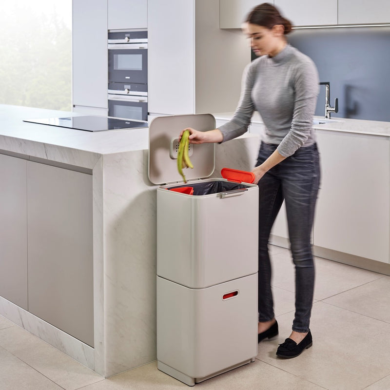 The Best Kitchen Bins and Recyclers from the Best Brands