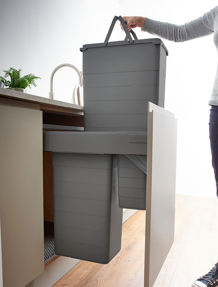 Recycling in-cupboard bin for kitchen and office. Binopolis