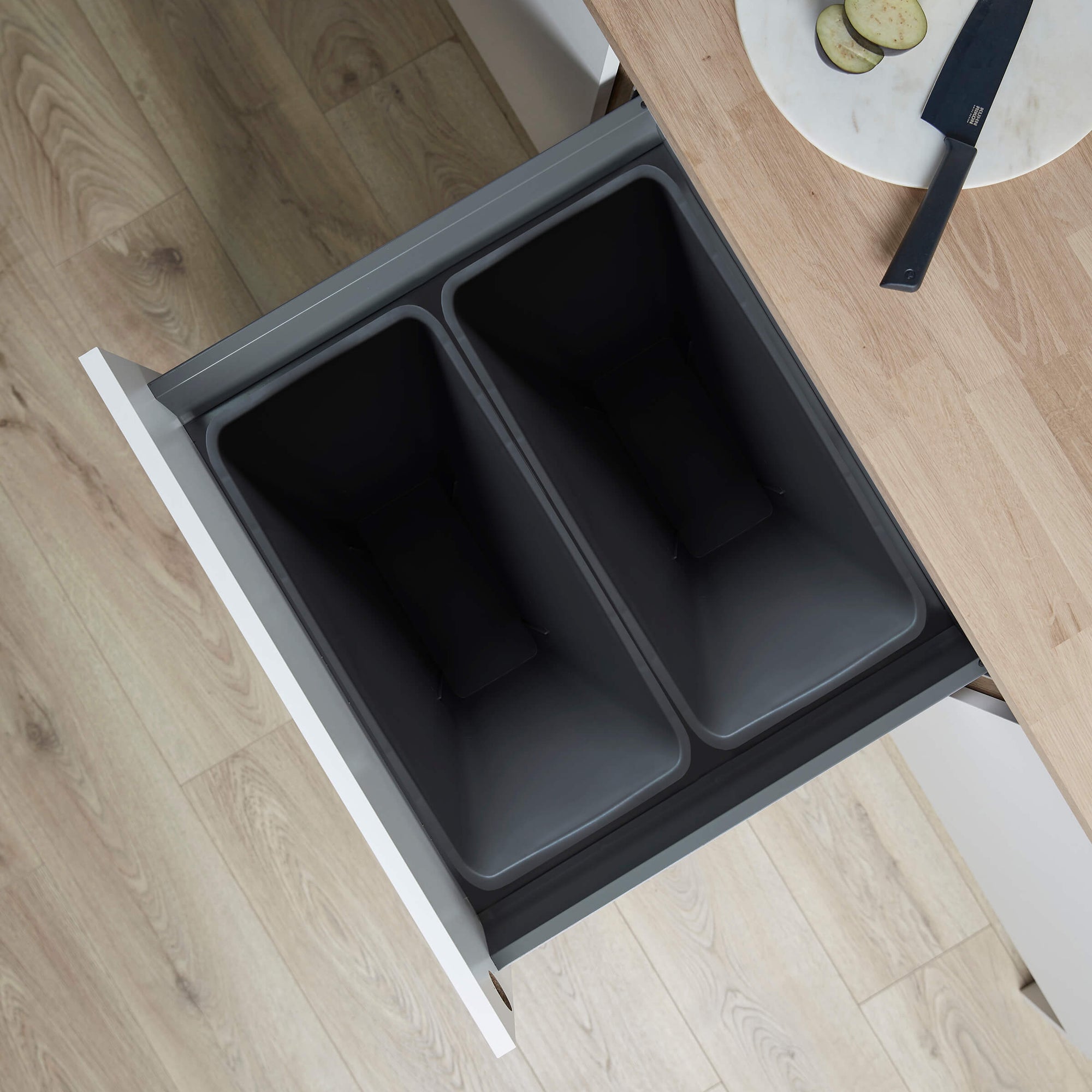 Wesco Pullboy-Z Merivobox 2 Compartment 84L: 600mm Door