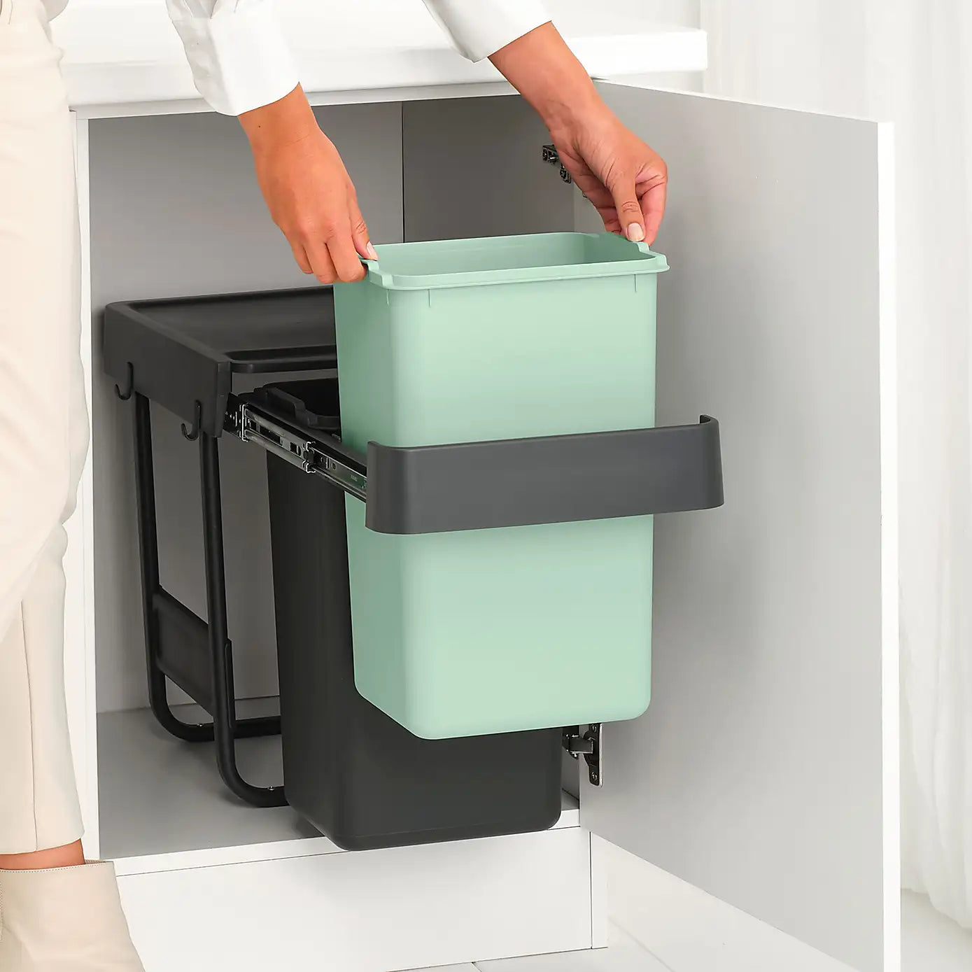 Brabantia 2-Compartment Sort&Go 30L Recycling Bin: 400mm Door