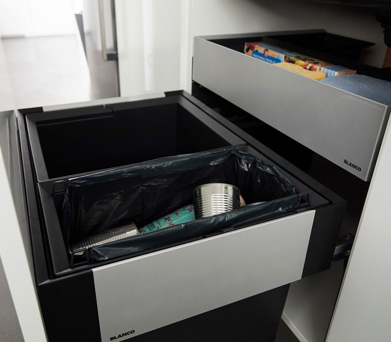 Blanco Select 60 - 2 Compartment 49L Recycler with Organiser Drawer: 600mm Door