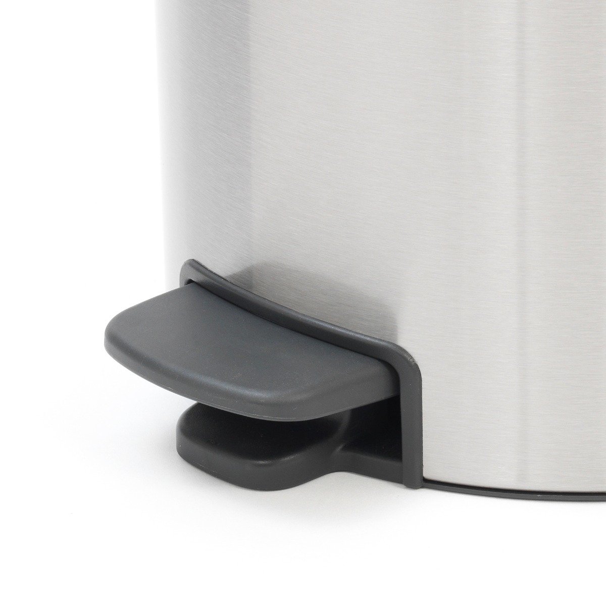 Brabantia New Icon Single Compartment 30L Kitchen Pedal Bin - Matt Fingerprint Proof Steel